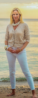 model wearing resin necklace in white