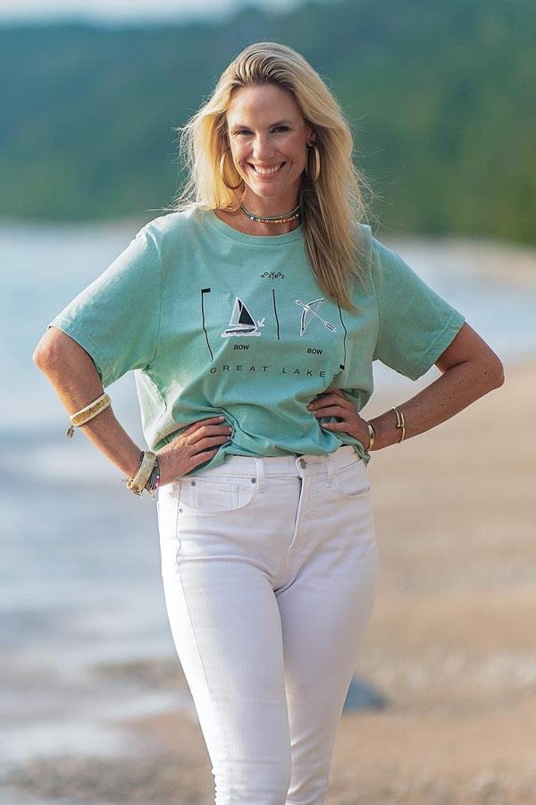 model wearing witty word play t-shirt depicting bow vs bow